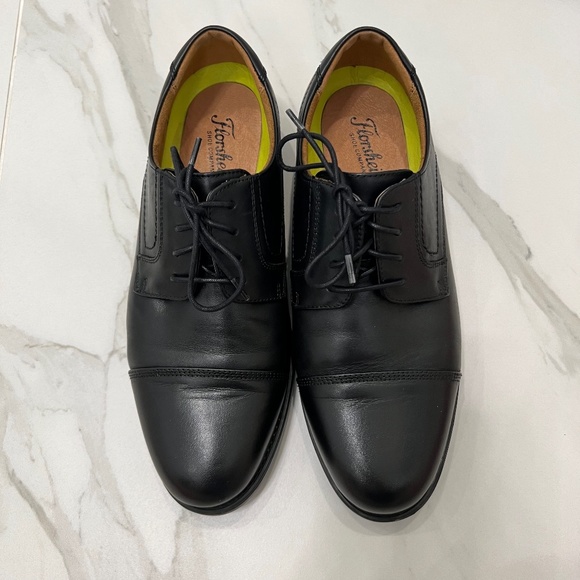 Florsheim Cap Toe Oxford Size US 7.5W - Picture 1 of 6